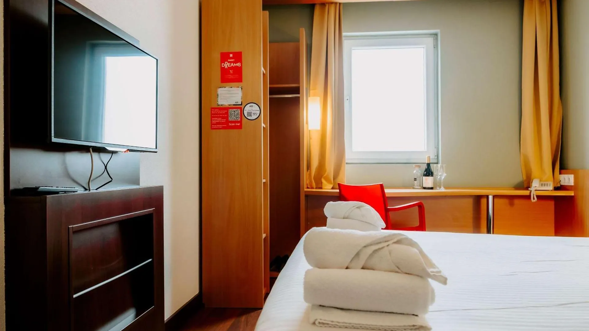 Ibis Sofia Airport Hotel