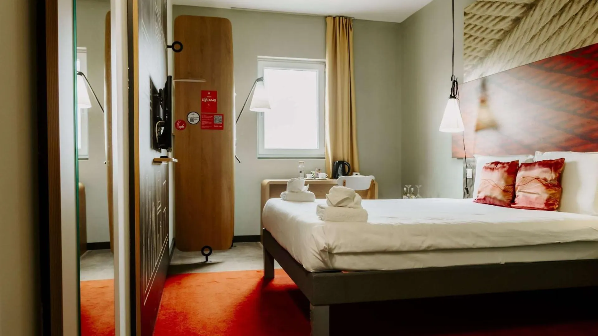 Ibis Sofia Airport Hotel 3*,  Bulgaria